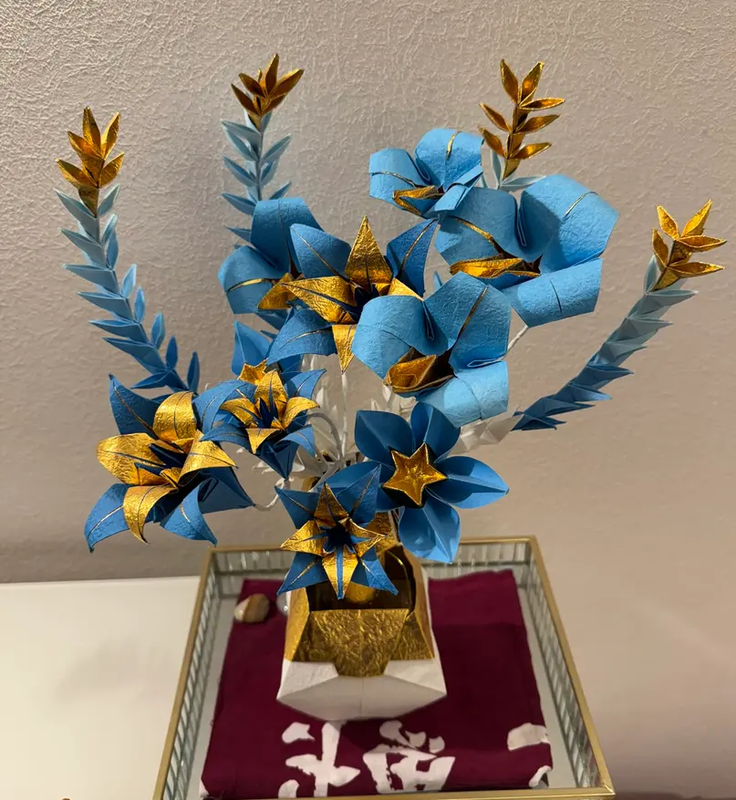 Blauer Origami-Brautstrauß – Projektansicht