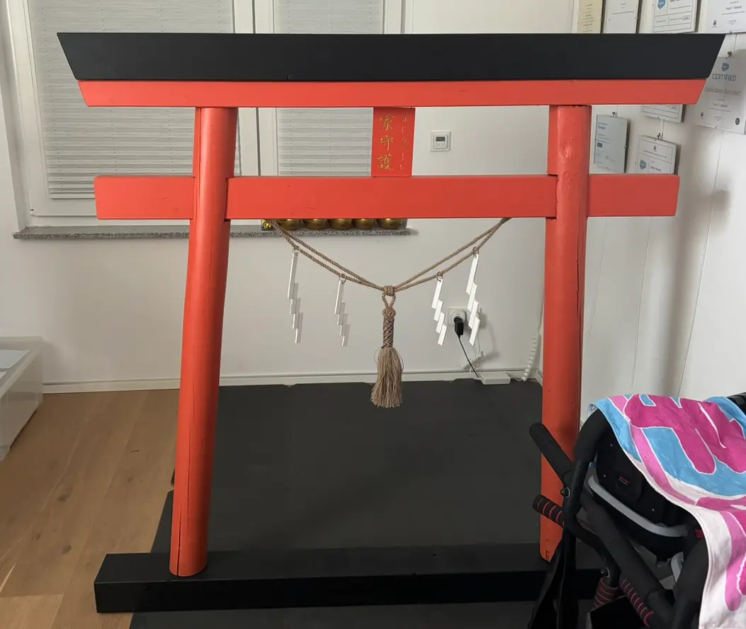 Freistehendes Torii – Detailansicht 2