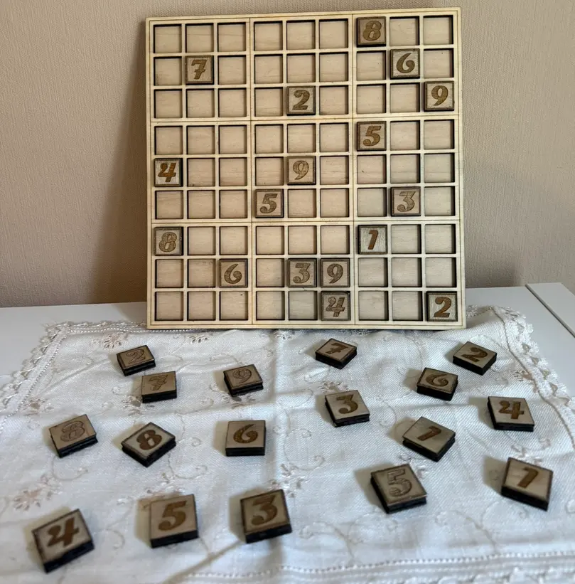 Sudoku-Brett aus Holz – Projektansicht